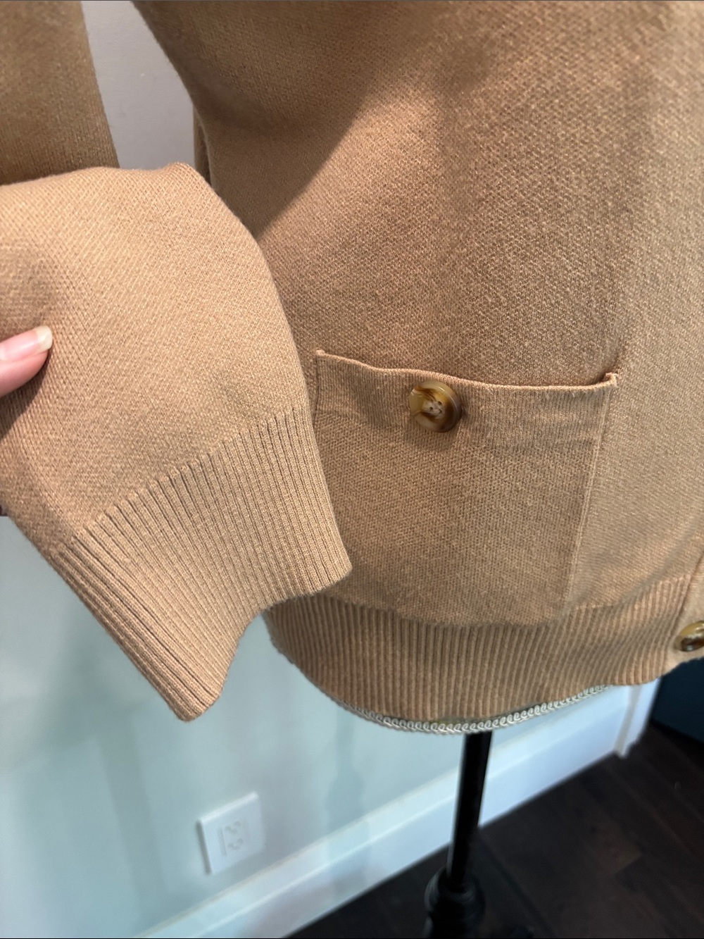 Ellandemm Royal Club Oversized Cardigan Preppy Old Money Tan Large - Picture 4 of 13